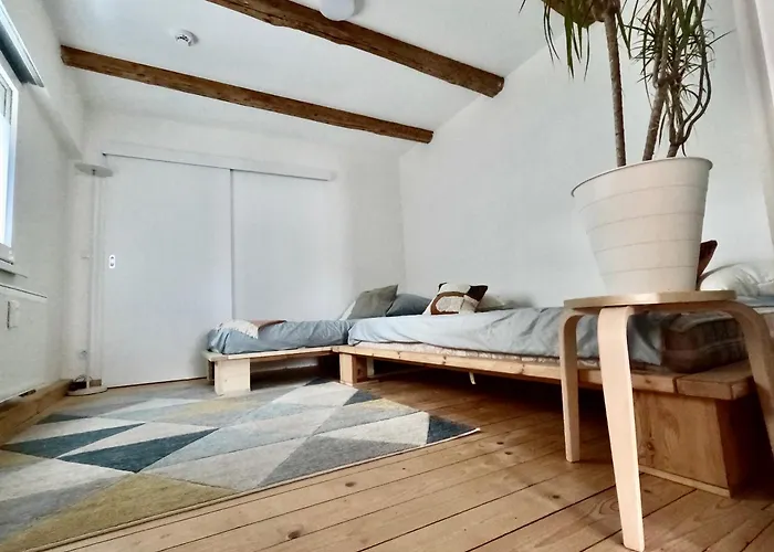 Rouge&friends # Zentrumsnah, Bahnhof, Krankenhaus, Sportzentrum, Familienfreundlich, Terrasse, Garten *