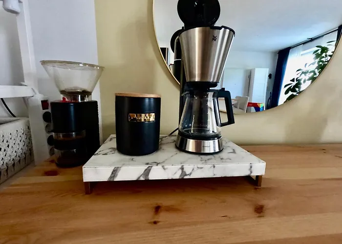 Rouge&friends # Zentrumsnah, Bahnhof, Krankenhaus, Sportzentrum, Familienfreundlich, Terrasse, Garten شقة