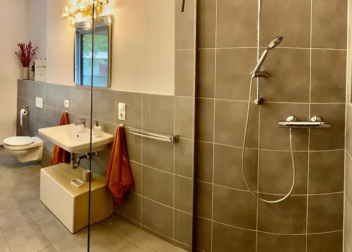 Rouge&friends # Zentrumsnah, Bahnhof, Krankenhaus, Sportzentrum, Familienfreundlich, Terrasse, Garten كوتبوس