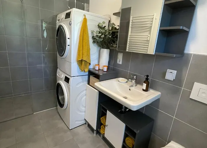 Rouge&friends # Zentrumsnah, Bahnhof, Krankenhaus, Sportzentrum, Familienfreundlich, Terrasse, Garten شقة كوتبوس